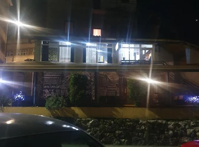 Old House Apartman *